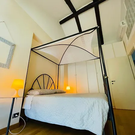 Casa Caroli, Charme E Comfort Nel Cuore Di Alba Exterior foto