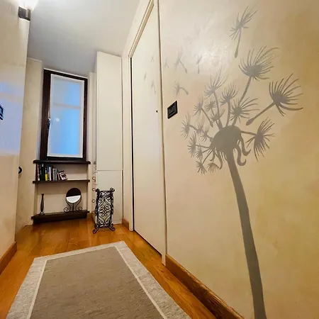 Casa Caroli, Charme E Comfort Nel Cuore Di Alba Exterior foto