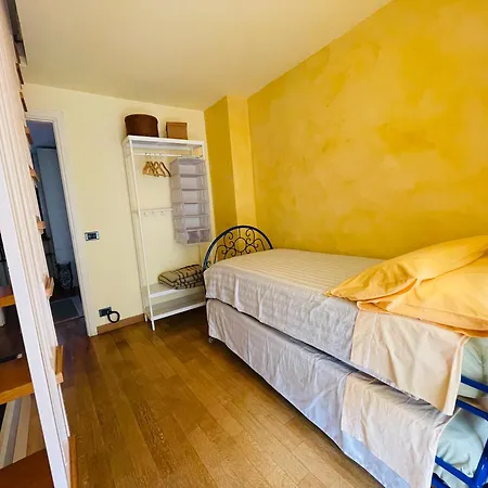 Casa Caroli, Charme E Comfort Nel Cuore Di Alba Exterior foto