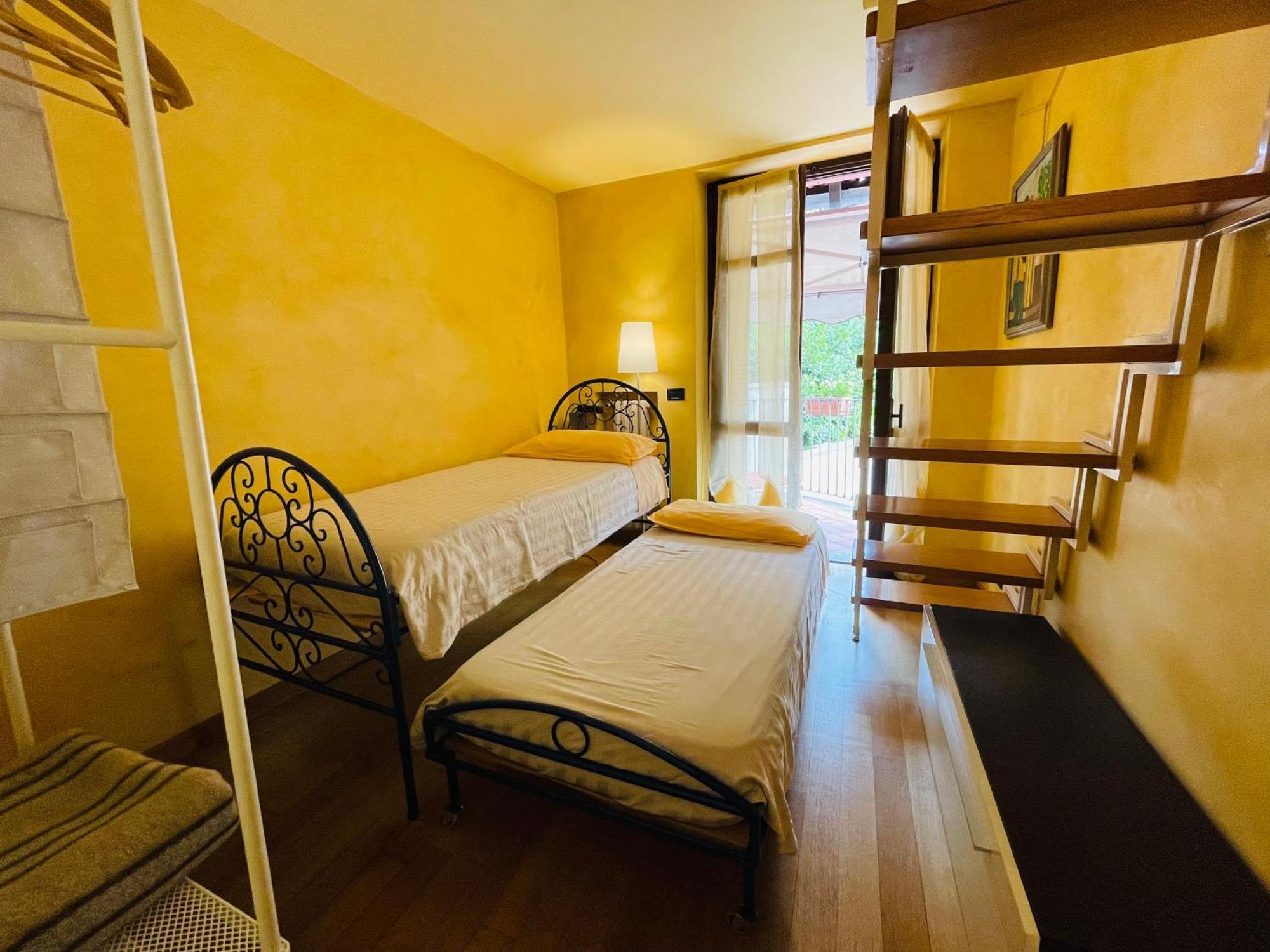 Casa Caroli, Charme E Comfort Nel Cuore Di Holiday home Alba (Piedmont)